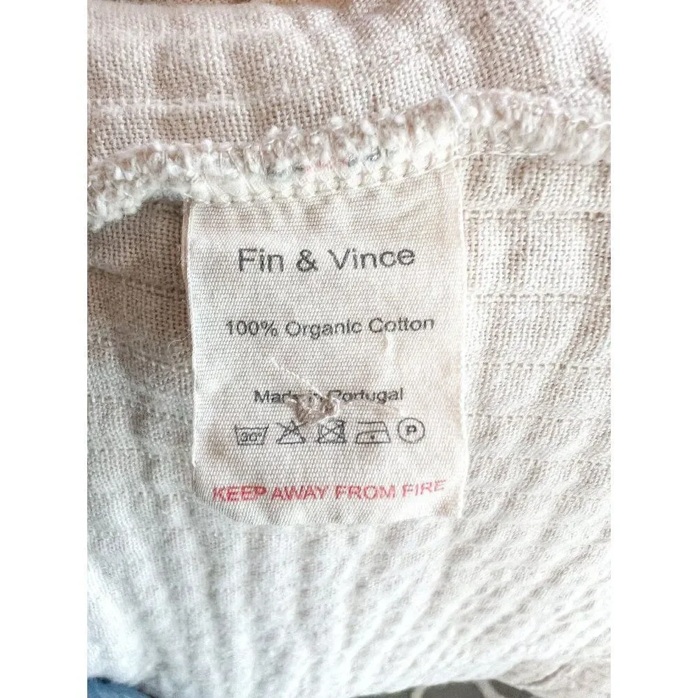 NWT! Fin and Vince Quilted Pinafore Size 8-9Y